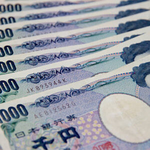 Buy Undetectable Japanese yen